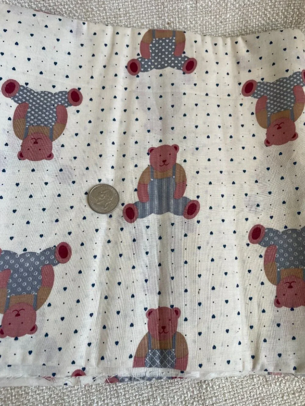 2y x 44” Vintage Cotton Teddy Bear Hearts Nursery Pattern Fabric Sewing Crafting
